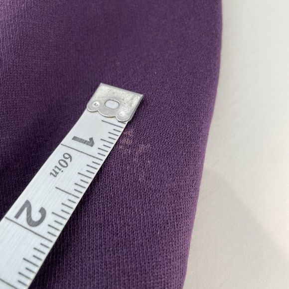 Vintage Iowa Hawkeyes Crewneck Sweatshirt, 2XL, Russell Athletic, Purple USA - Picture 8 of 13